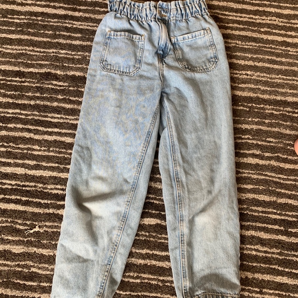 Zara jeans